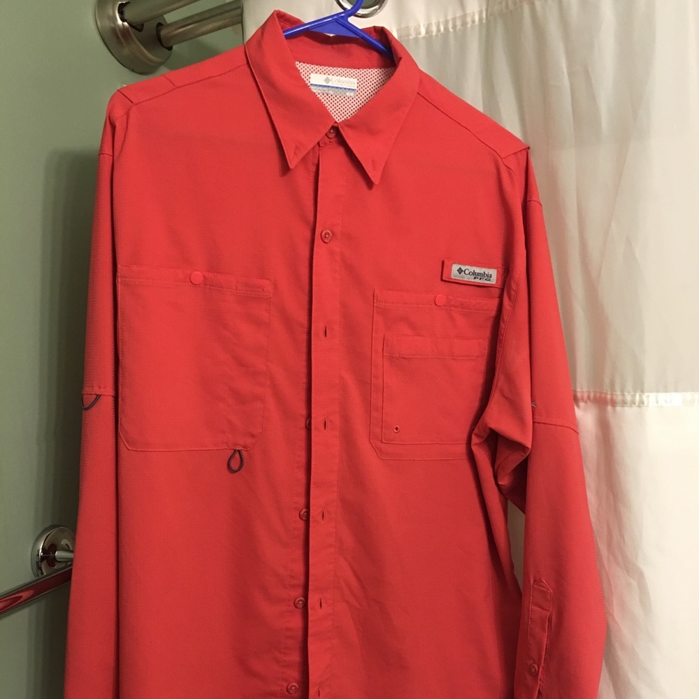 Columbia men’s long sleeve shirt